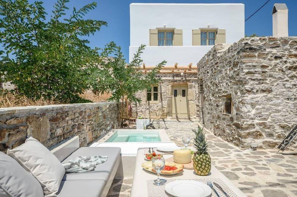 Casa vacanza a Naxos a partire da 136€ a notte