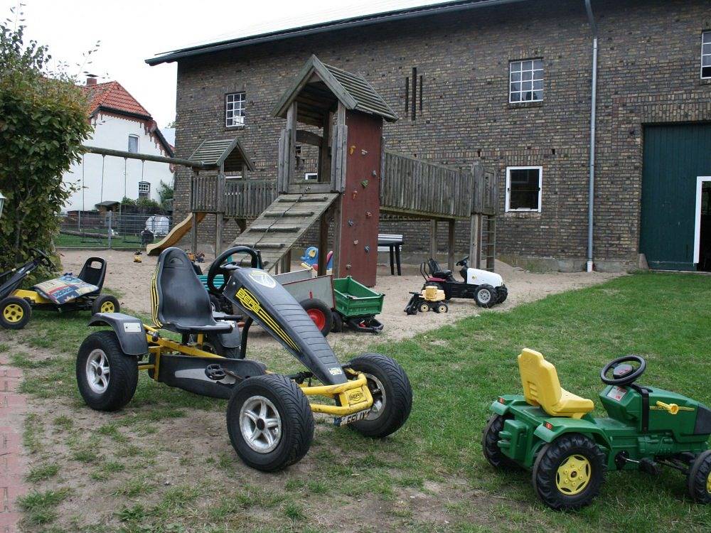 Ferienhof Lucht - Dz Sonnenblumenstube in Mühbrook, Schleswig-Holstein Binnenland