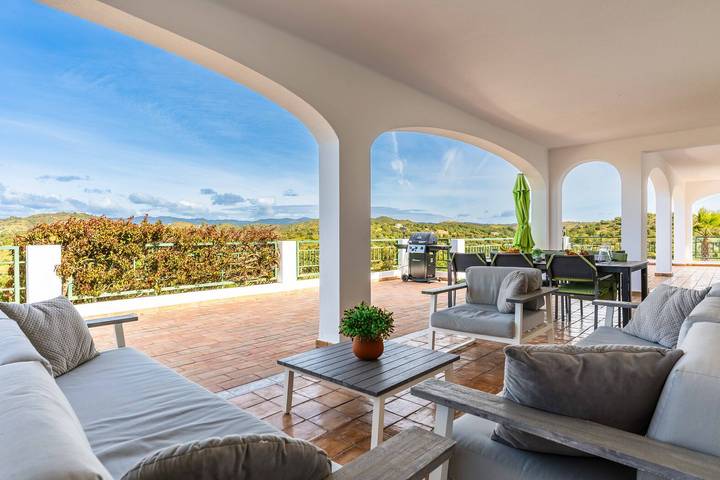 Location de vacances pour 8 personnes, avec balcon et piscine dans Santa Catarina da Fonte do Bispo - 4