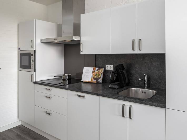 Ferienwohnung für 2 Personen, mit Balkon und Pool in Bruinisse - 2