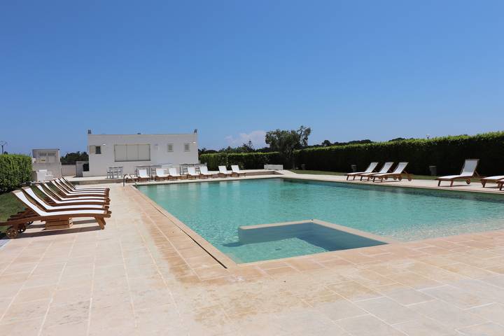 Gîte pour 4 personnes, avec jardin dans Région d'Otranto - 2
