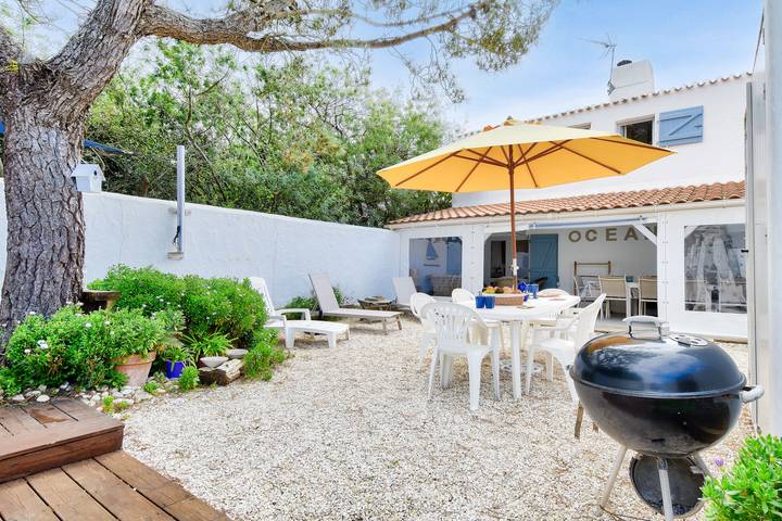 Location de vacances pour 8 personnes, avec jardin à La Guérinière - 2