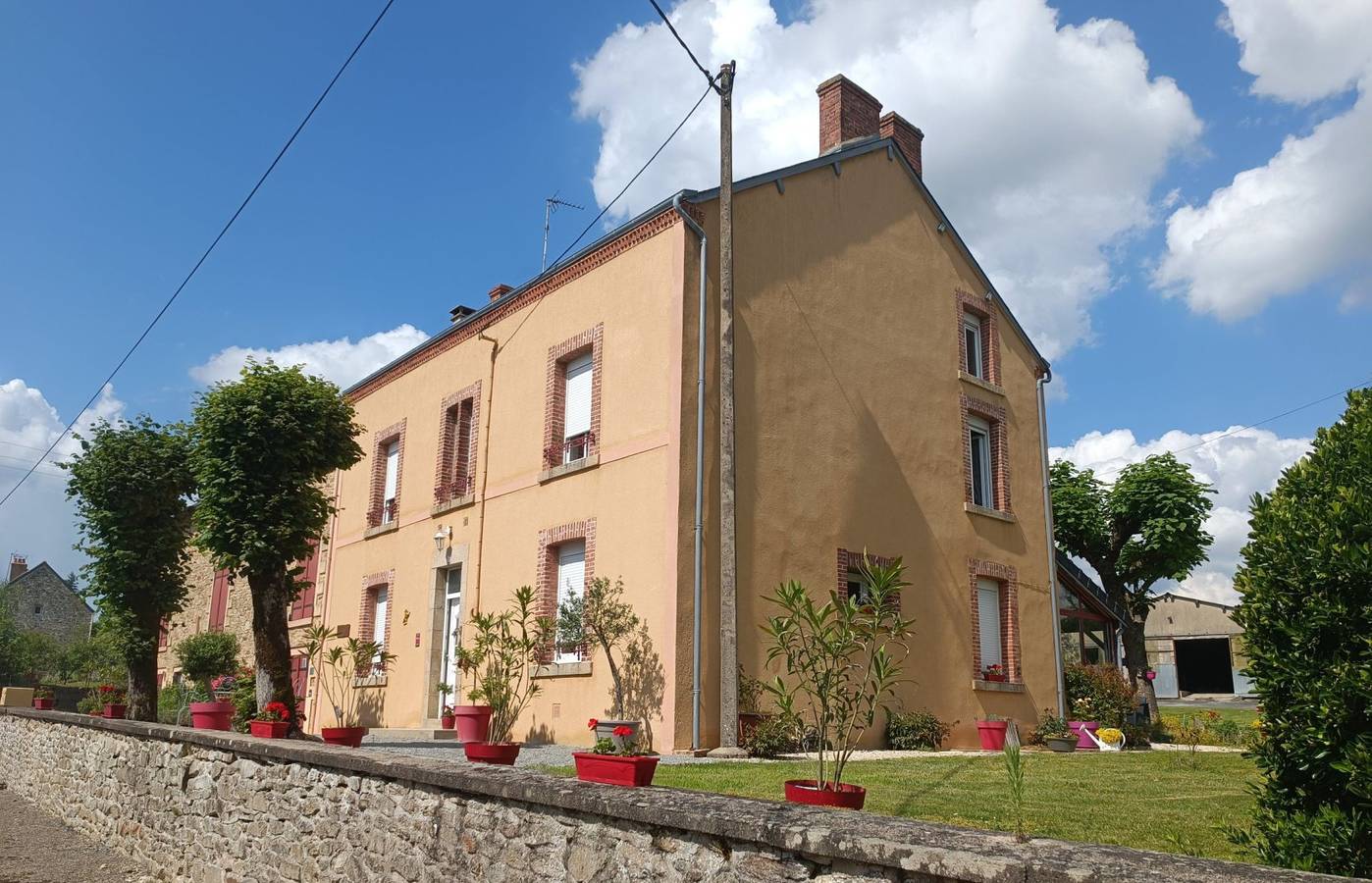 Chambres d'hôtes "Le Relais" - Chambre 1 in Arnac-la-Poste, Région de Bellac
