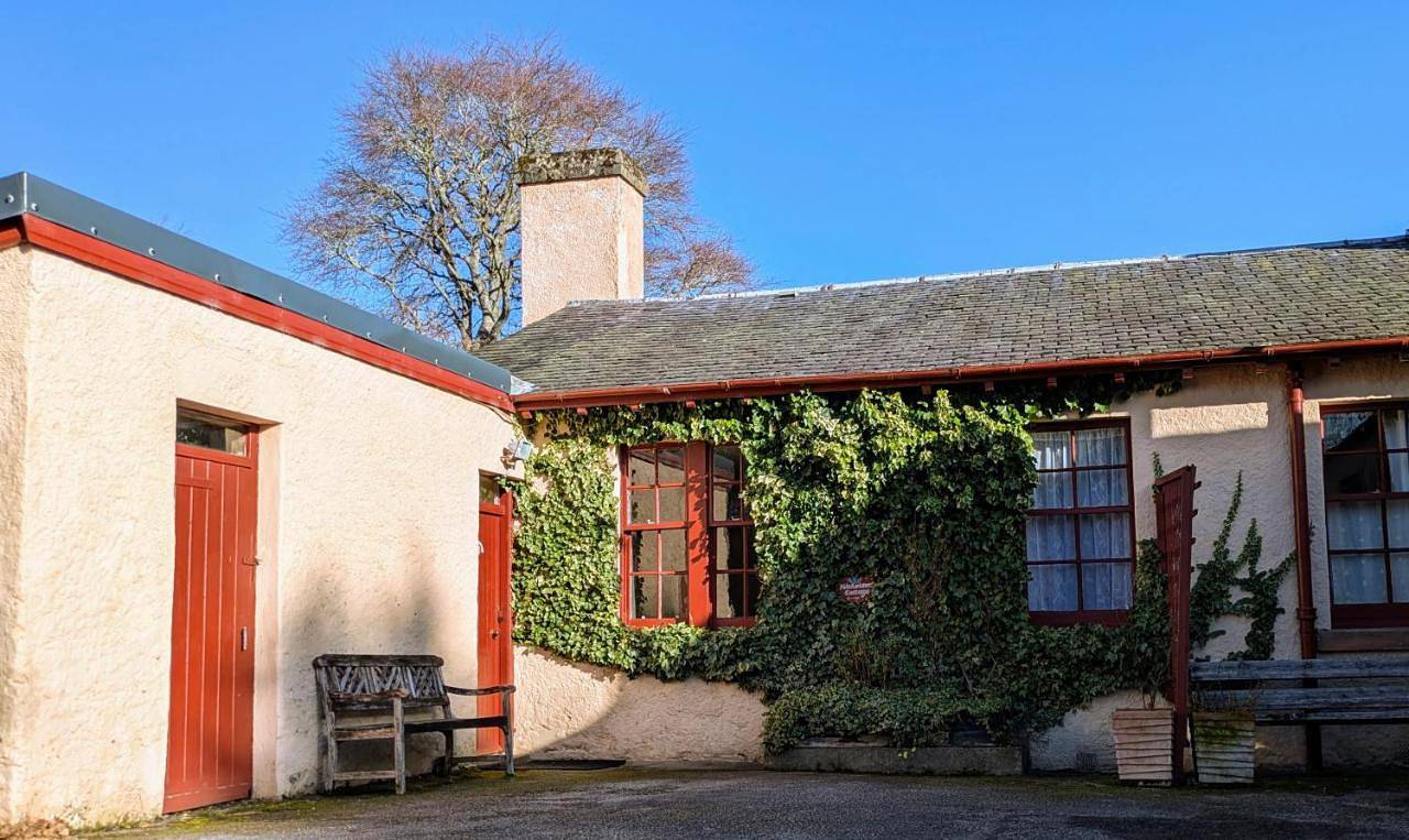 Entire apartment, Strathpeffer Holiday Cottages in Strathpeffer, Highlands