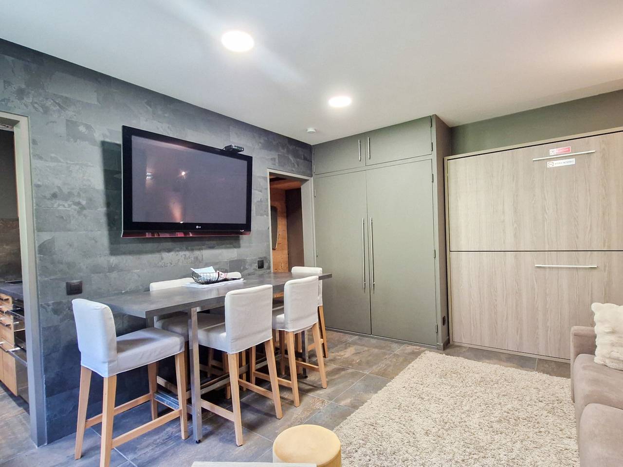 Estudio entero, Estudio renovado cerca de pistas y comercios con cocina equipada y comodidades modernas in Flaine, Arâches-la-Frasse