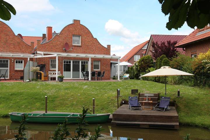 Ferienhaus für 7 Personen, mit Garten und Sauna in Greetsiel - 2