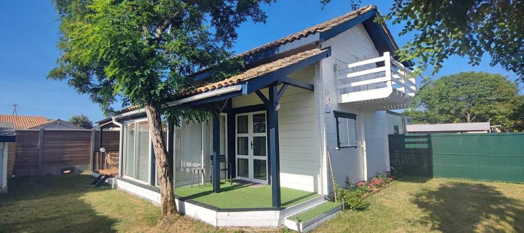 Gîte pour 6 personnes, avec jardin ainsi que balcon et piscine dans Plage de La Hume