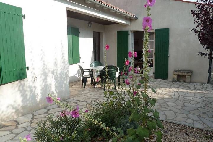 Holiday home for 6 people, with terrace and garden - 1