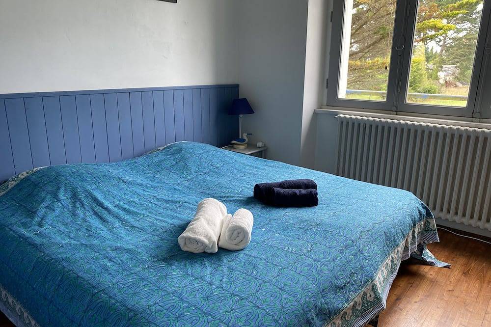 Spacious and bright house with enclosed garden near the beaches in Névez, Quimper und Umgebung