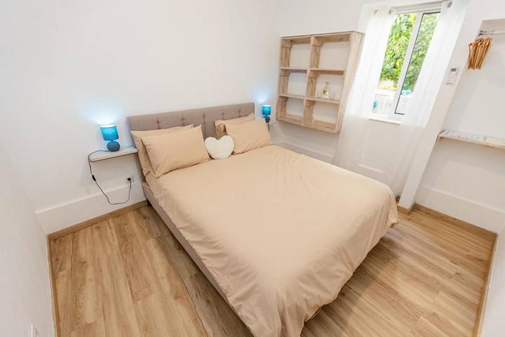 Alojamiento y desayuno para 2 personas, con terraza además de piscina y jardín en Carvoeiro - 3