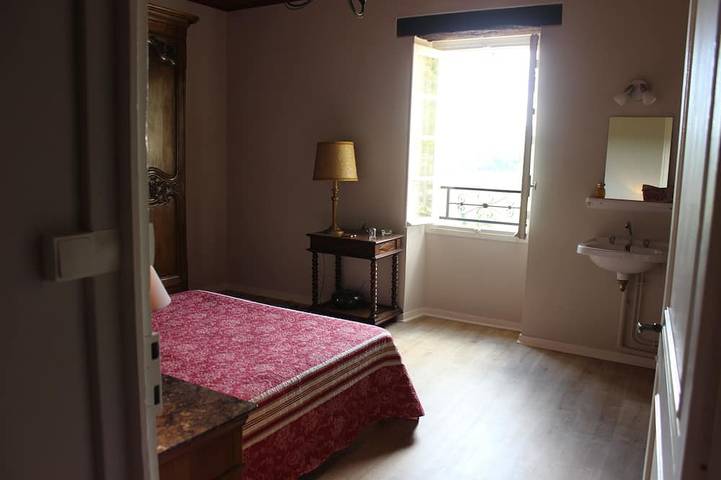 Location de vacances pour 5 personnes, avec jacuzzi ainsi que jardin et terrasse à La Roque-Gageac - 2