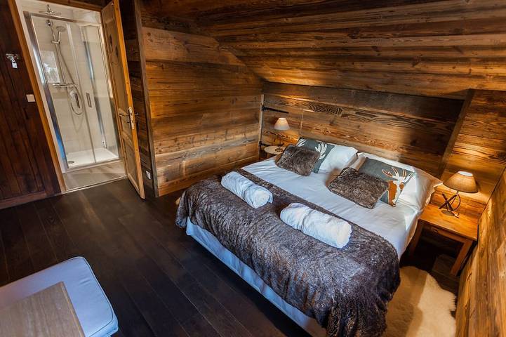Chaleureux  chalet  situé dans les Aravis 10personnes ,Sauna in Saint-Jean-de-Sixt, Région d'Annecy