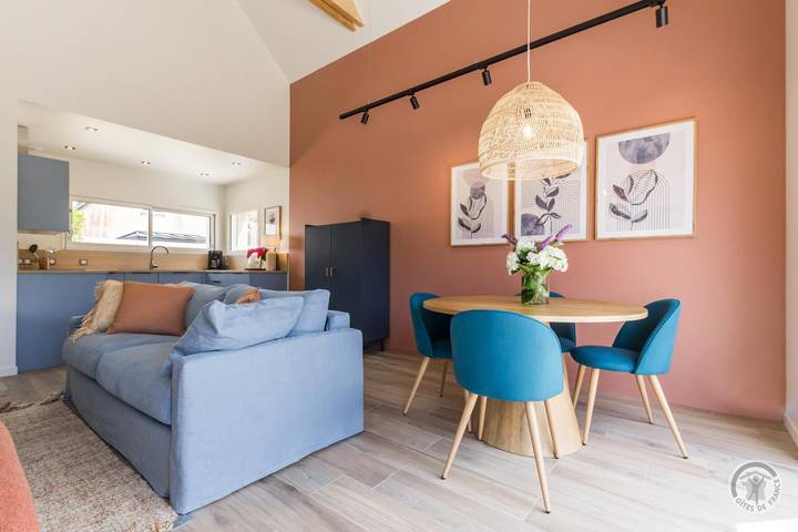 Gîte pour 2 personnes, avec terrasse et jardin à Portbail - 4