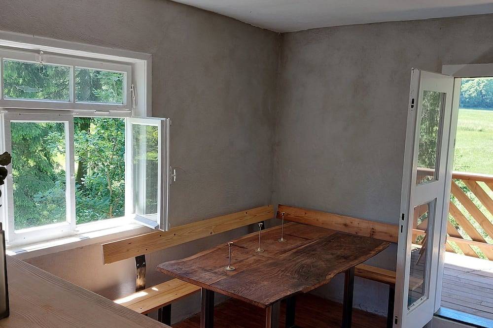 Wochenendhaus alleinstehend in Traumlage, dem Alltag entfliehen in Homberg (Ohm), Vogelsberg Region