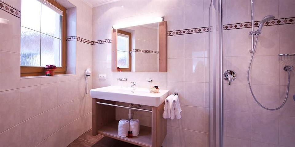 Hütte für 6 Personen, mit Sauna und Balkon, kinderfreundlich im Stubaital - 4