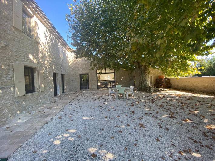 Location de vacances pour 10 personnes, avec vue et terrasse à Puygiron - 3