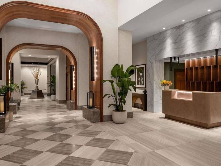 Hotel para 4 personas - 1