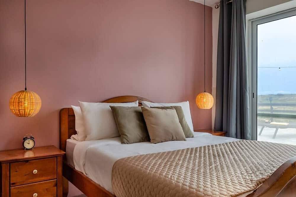 Ganze Wohnung, Hot Tub & Sea Views @ 3Br Apt w/Incredible Terrace in San Lawrenz, Gozo