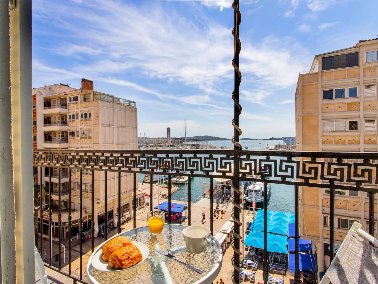 Apartamento entero, 3 estancias 5 Personas in Tolón, Region de Toulon