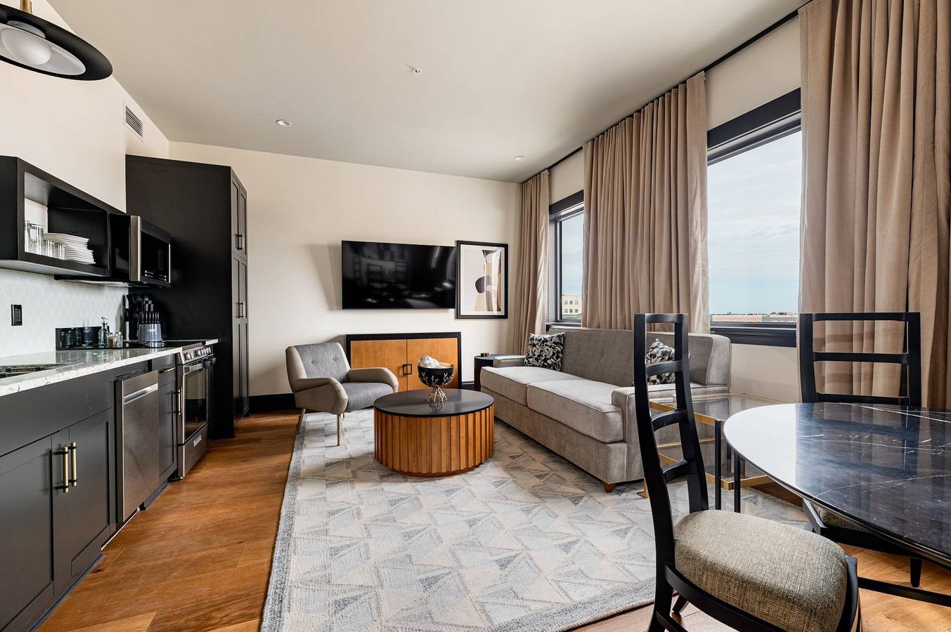 Apartamento entero, 1Br Penthouse Steps to French Quarter | The Mayfair in Storyville (New Orleans), New Orleans