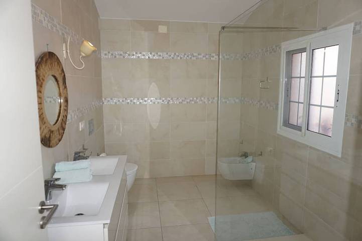 Villa für 4 Personen, mit Terrasse und Garten sowie Whirlpool in Teneriffa Süd