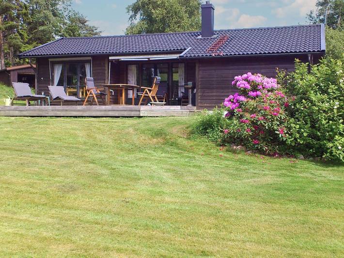 Ferienhaus für 6 Personen, mit Terrasse und Garten in Sotenäs und Umgebung