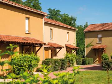 Appartement De Vacances pour 8 Personnes dans Lac de Pombonne, Bergerac, Photo 1