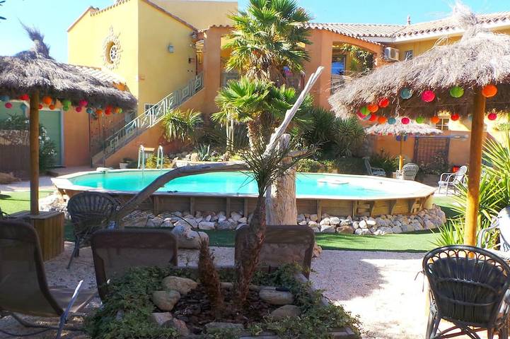 Villa pour 8 personnes, avec piscine ainsi que jardin et terrasse sur la Côte Vermeille