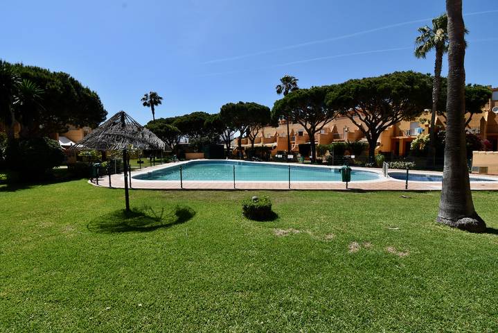 Ferienhaus für 7 Personen, mit Pool und Terrasse sowie Kinderpool und Garten in Andalusien - 2