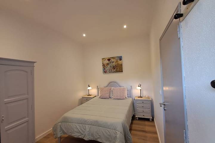 Location de vacances pour 8 personnes, avec balcon et jacuzzi, animaux acceptés dans Pata De Cima - 3