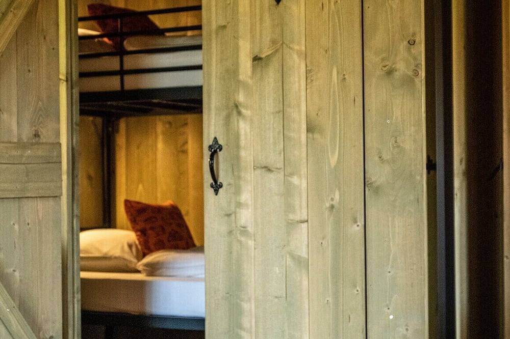 Erfgoed Bossem - Stoer Lodgetent Xl Hottub in Twente