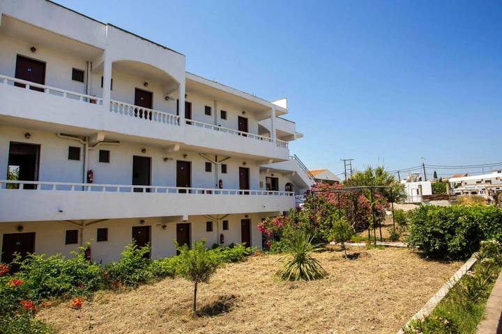 Maison d’hôte pour 3 personnes, avec jardin ainsi que vue et terrasse dans Rhodes - 2
