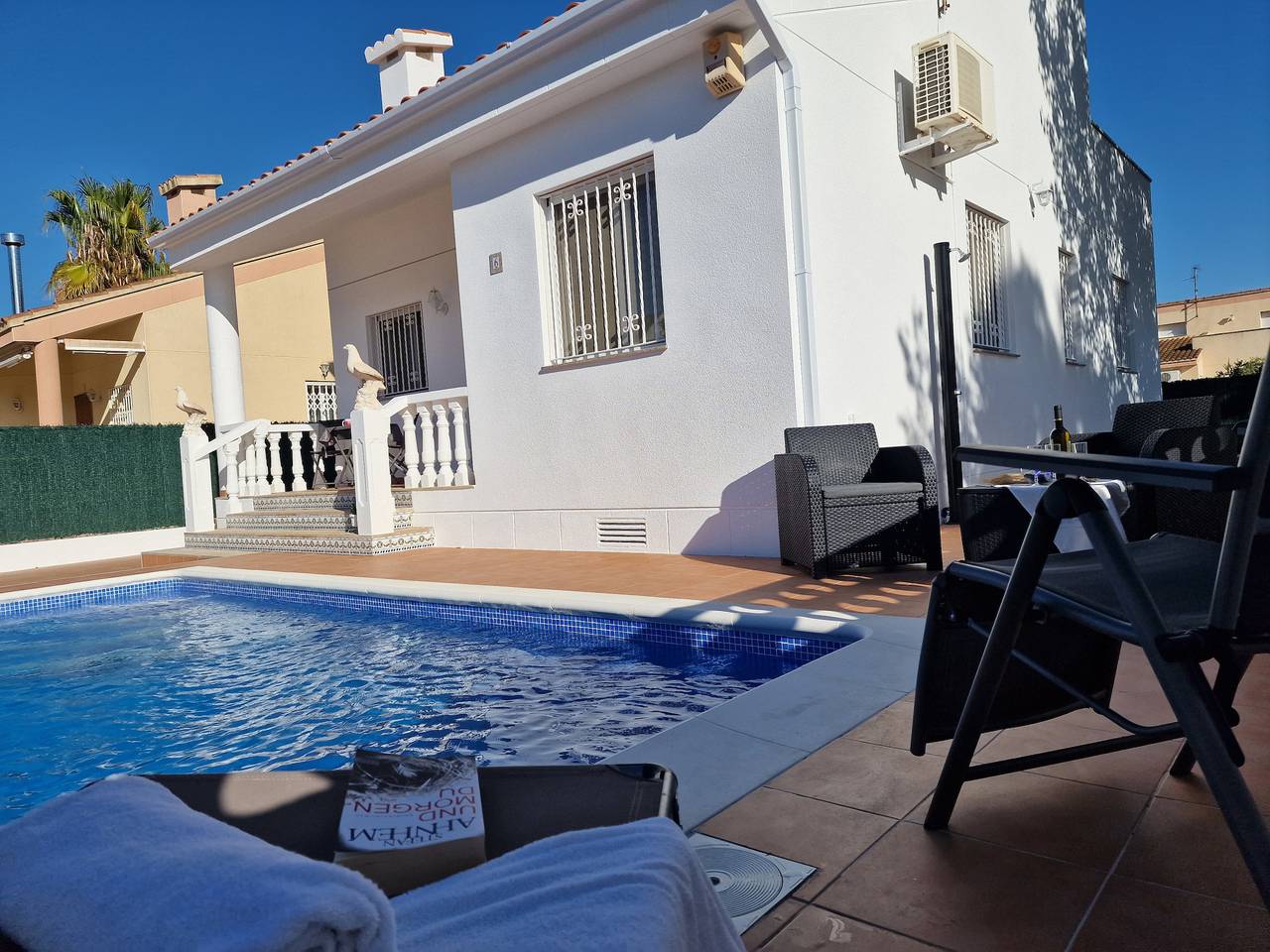 "Flamenco"@Marisol: 500m zum Strand, Privat-Pool, Klima, Wlan, Hundestrand. in Riumar, Delta de l'Ebre