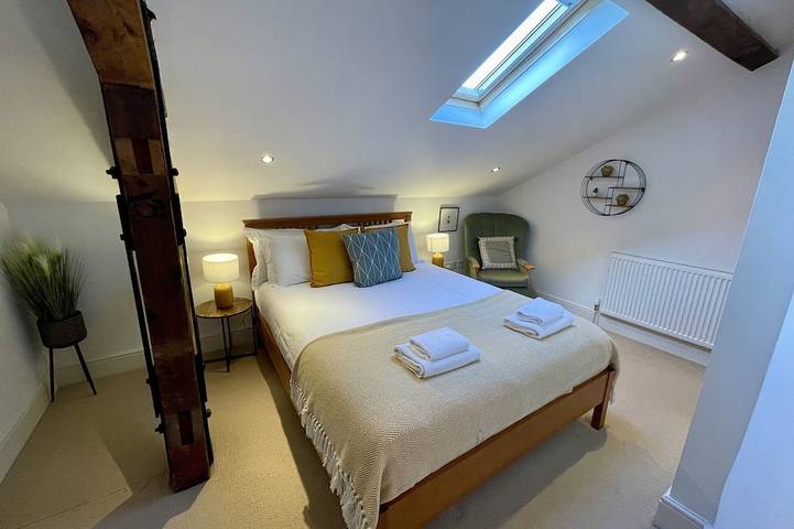 The Bell Tower, pet friendly, character holiday cottage in Inverness in Inverness, Highlands