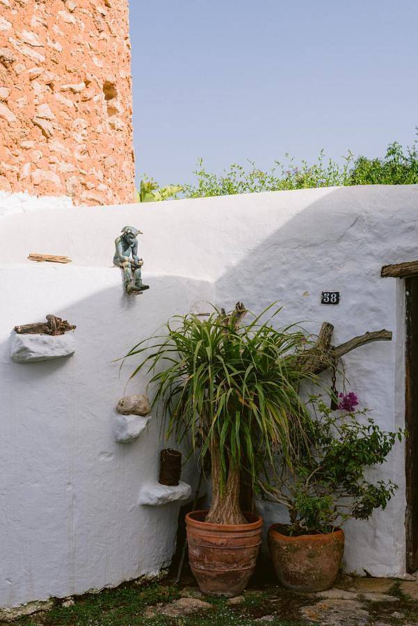 Hotel für 2 Personen, mit Terrasse und Garten sowie Pool und Ausblick in St Llorenc de Balafia - 3