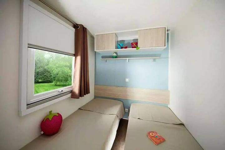 Camping pour 6 personnes à Brem-sur-Mer - 3