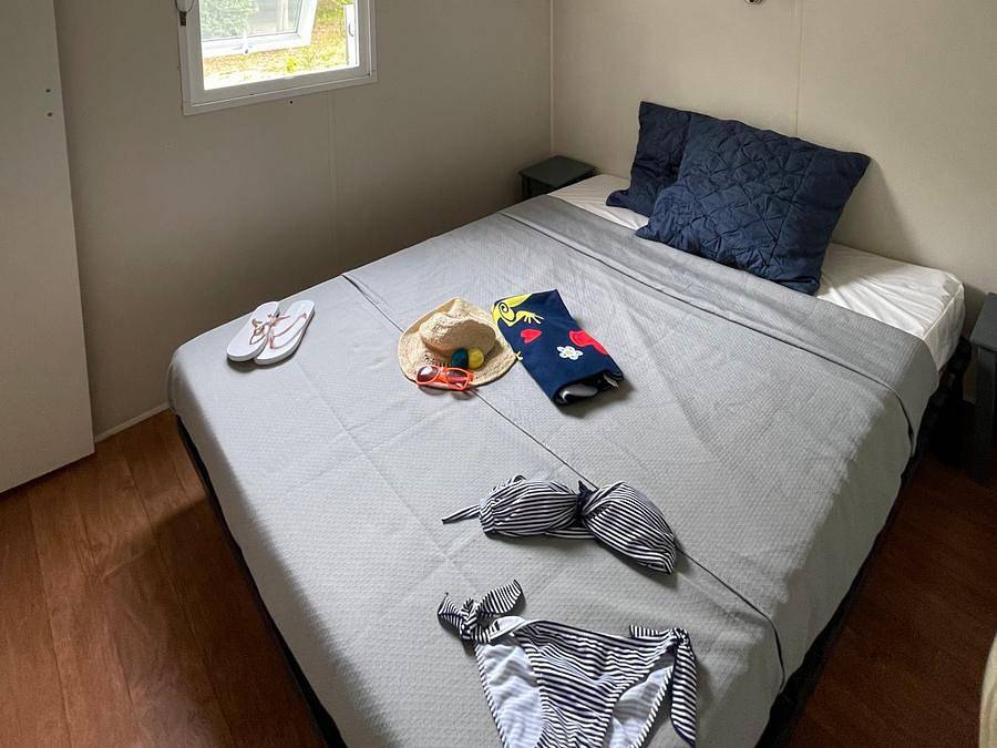 Camping Le Sous Bois  - Mobilhome 6 personas - Ohara 4/6 personas Terraza cubierta in Saint-Maurice-d'Ibie, Ardèche