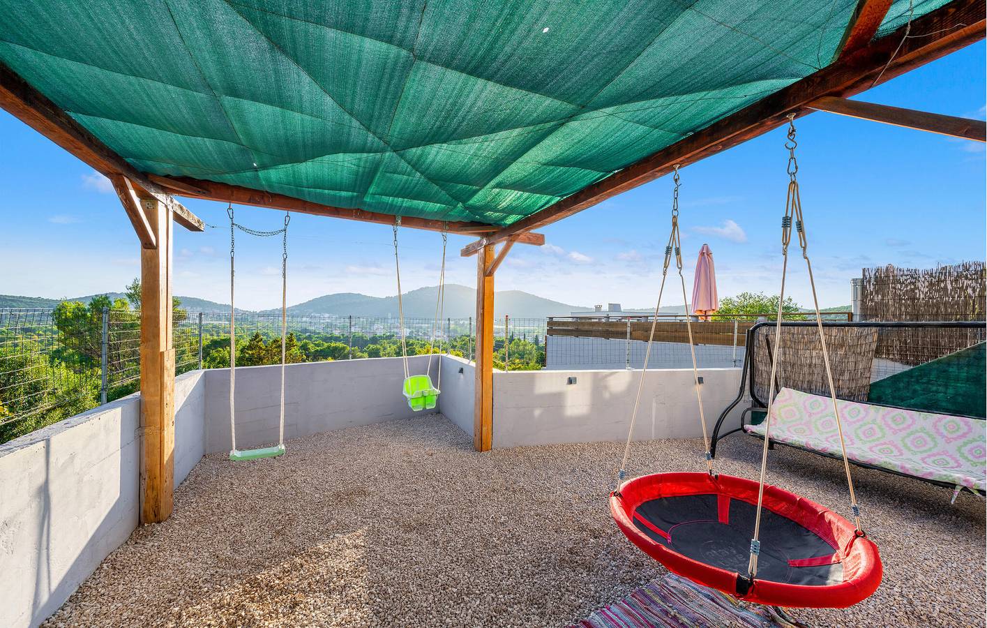 Ferienhaus für 8 Personen mit Terrasse in Bilice, Šibenik-Knin