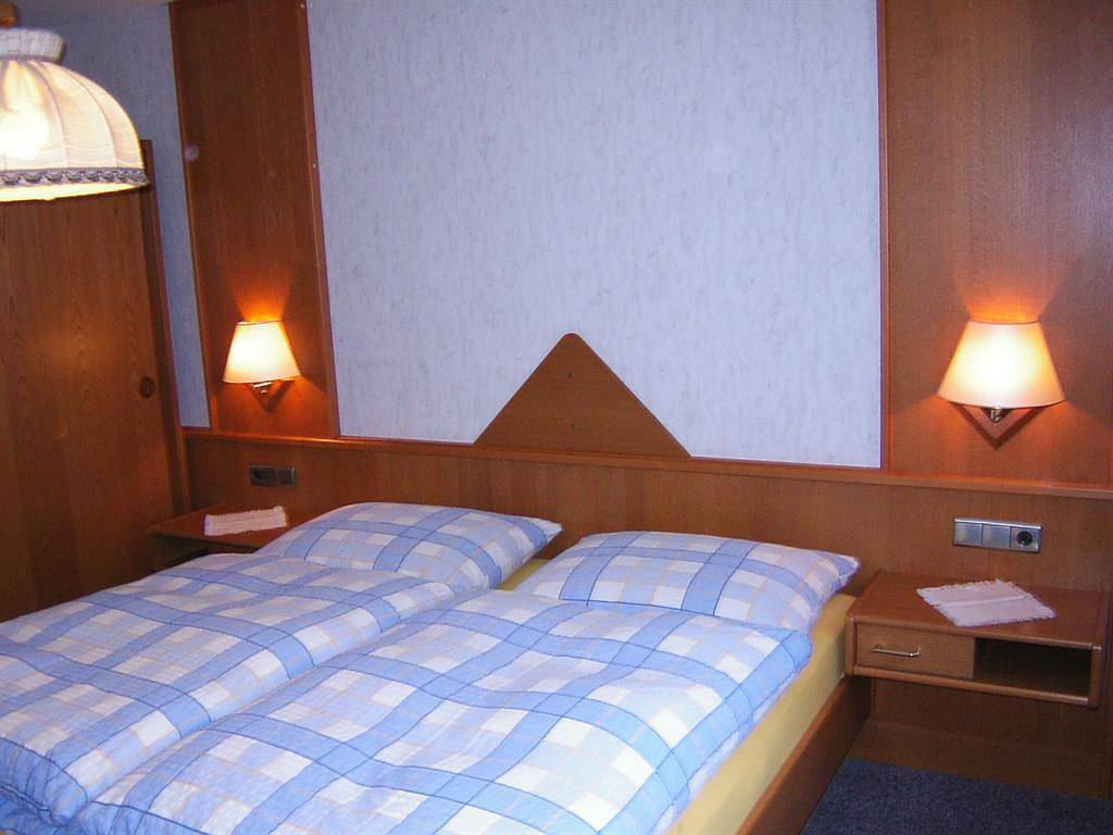 Gästehaus Luxner Zimmer Üf in Strass im Zillertal, Kitzbüheler Alpen