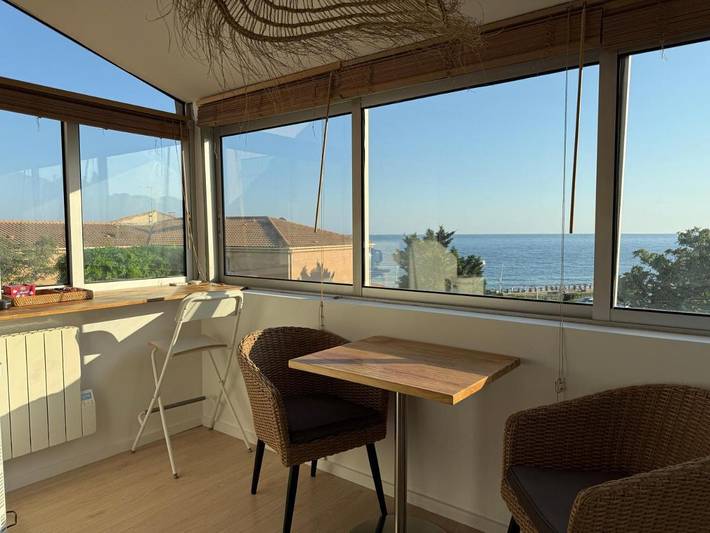 Gîte pour 2 personnes, avec piscine et vue, animaux acceptés dans Office de Tourisme de Sausset-les-Pins - 4