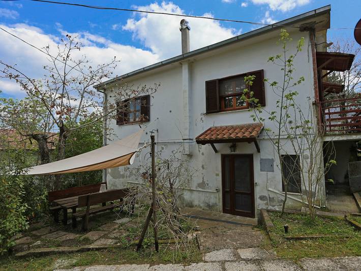 Ferienhaus für 6 Personen, mit Terrasse und Garten in Castagneto Carducci
