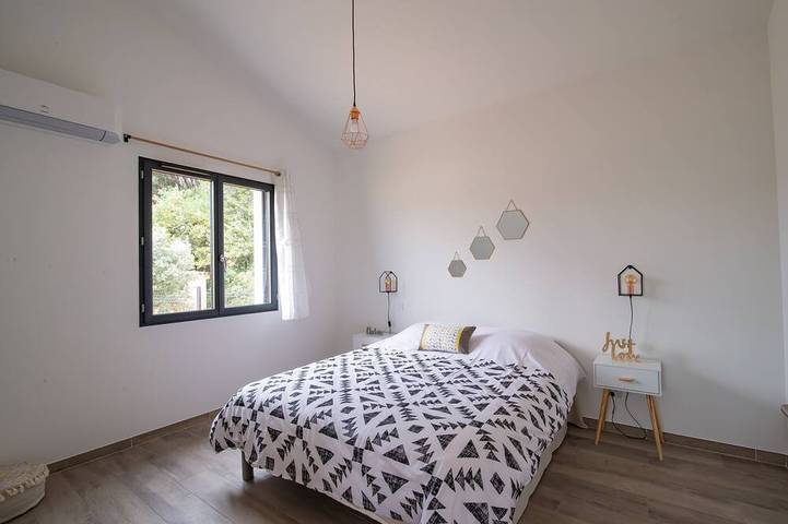 Location de vacances pour 7 personnes, avec terrasse et jardin à Piolenc - 3