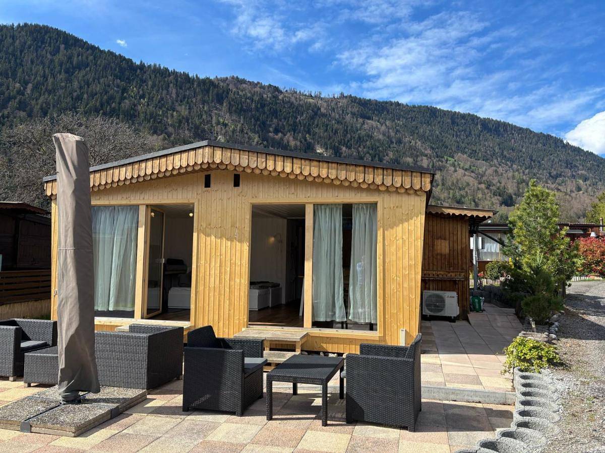 Cozy 2-Bedroom Bungalow in Unterseen, Thunersee