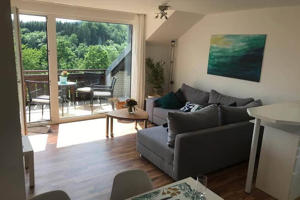 Ganze Wohnung, Ferienwohnung mit Seeblick und Nähe zu den Skipisten in Niedersfeld, die Mittelgebirge