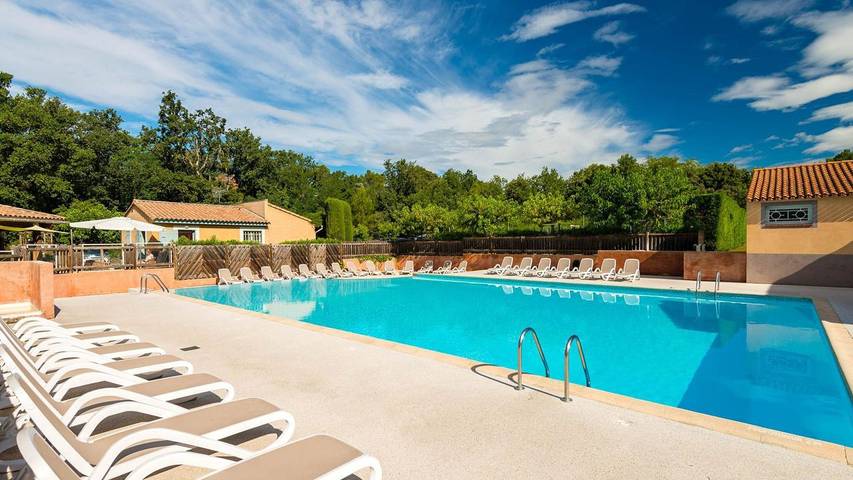 Maison de vacances pour 6 personnes, avec piscine ainsi que jardin et terrasse, animaux acceptés - 1