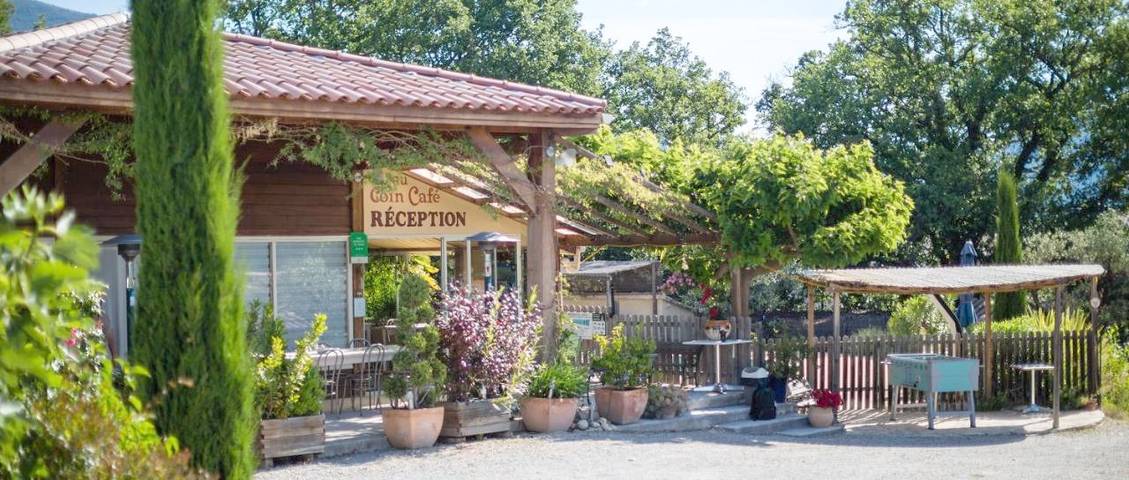 Maison de vacances pour 6 personnes, avec jardin ainsi que vue et piscine