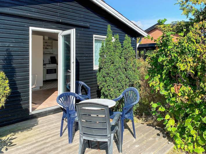 Feriehus for 8 personer, med Terrasse og Hage i Skagen