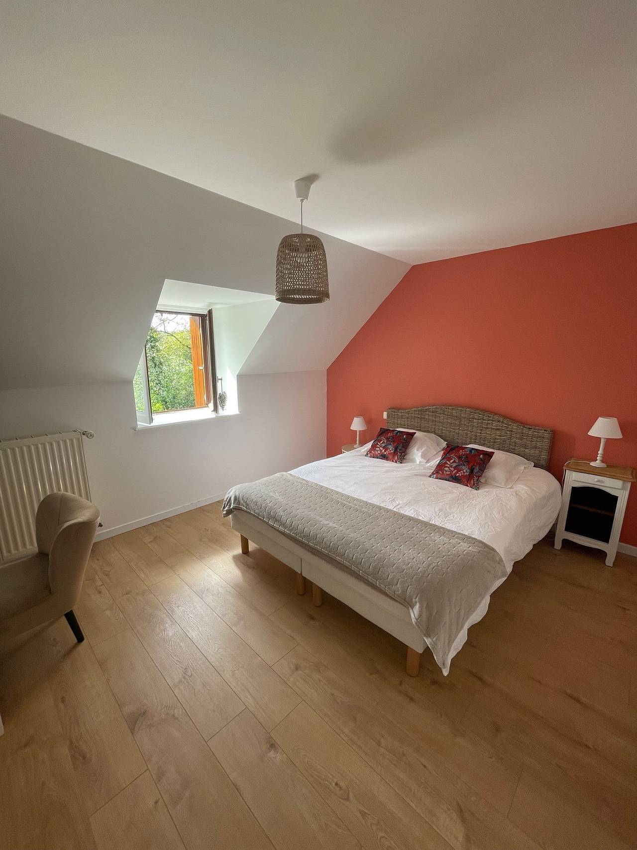 Maison de vacances 'La Table Carrée - Brocéliande' avec terrasse privée, jardin privé et Wi-Fi in Tréhorenteuc, Région de Vannes