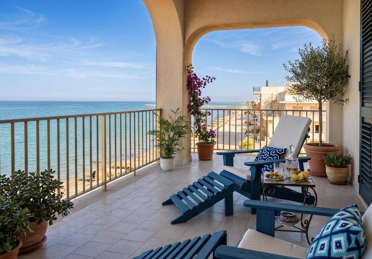 Ganze Wohnung, Casa Sul Mare con Vista Mozzafiato in Donnalucata, Ragusa Provinz