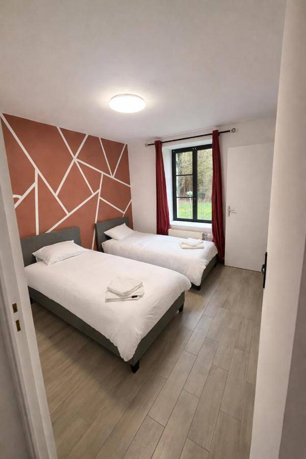 Location de vacances pour 2 personnes, avec terrasse et jardin dans Merlieux-et-Fouquerolles